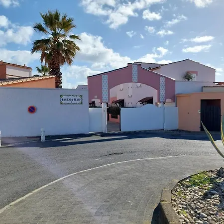 Hacienda I Jolie T4 Avec Clim Piscine Rochelongue Cap D'agde アグド